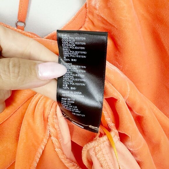 URBAN OUTFITTERS | NEW Ruby Orange Velvet Strappy Tiered Tank Top Women’s Size M - Picture 10 of 11